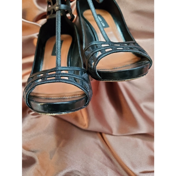 Derek Lam 'Beryl' Leather Wedge Sandal Wedges - Picture 14 of 14